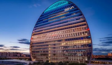 BBVA orienta a sus clientes de banca de empresas sobre la nueva taxonomía europea