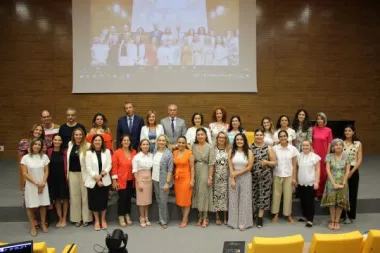 Ya está en marcha la V edición del Programa steMatEsElla que busca potenciar la presencia de mujeres en las carreras STEM en España