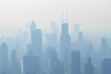 Casi toda la población mundial respira aire contaminado