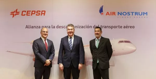 Cepsa y Air Nostrum, juntas por la descarbonización del sector aéreo