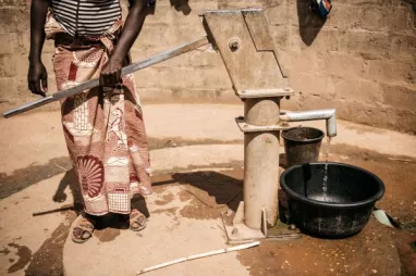 El 0,1% del gasto militar anual mundial podría acabar con la escasez de agua en África  