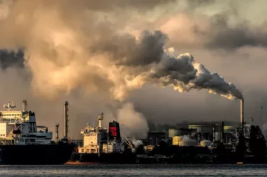 La sociedad reclama una ley europea que obligue a las empresas a rendir cuentas por la crisis climática